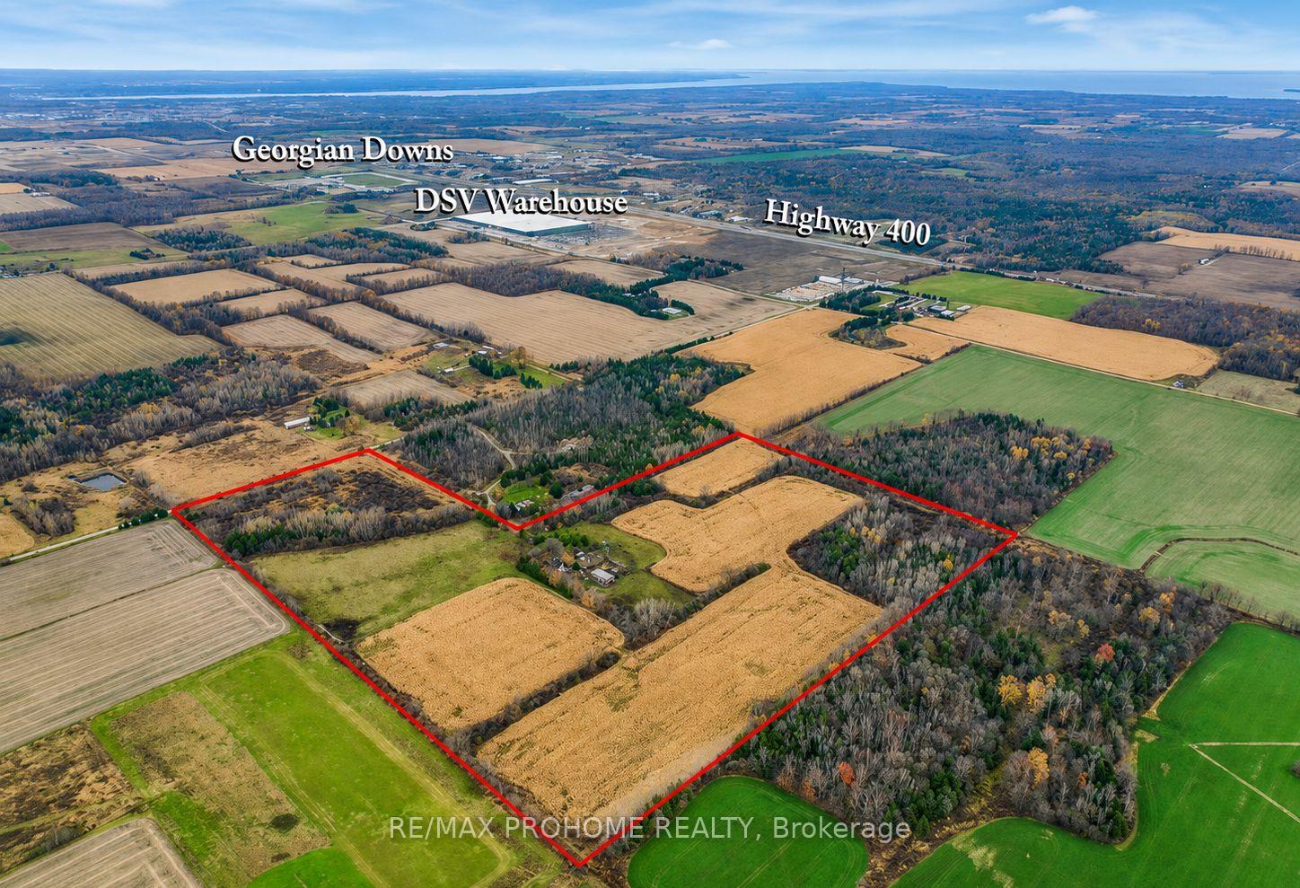 Photo 3 of 3869 7th Line, Innisfil, Rural Innisfil — HOMEH