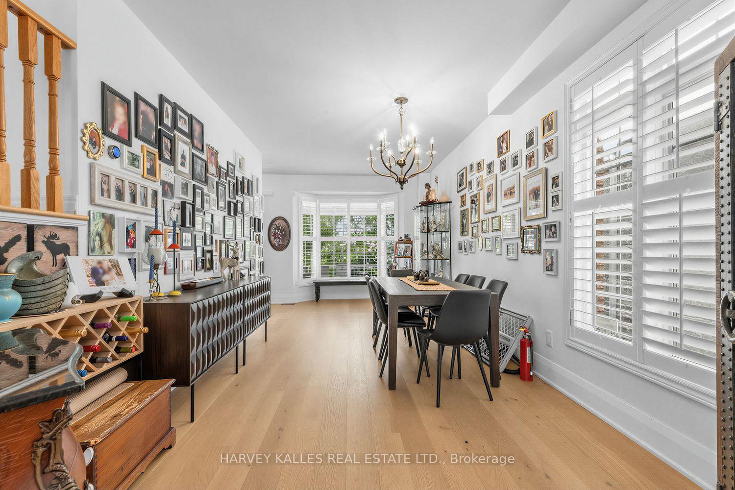 Photo 18 of 39 Chardonnay Drive, Vaughan, Patterson — HOMEH