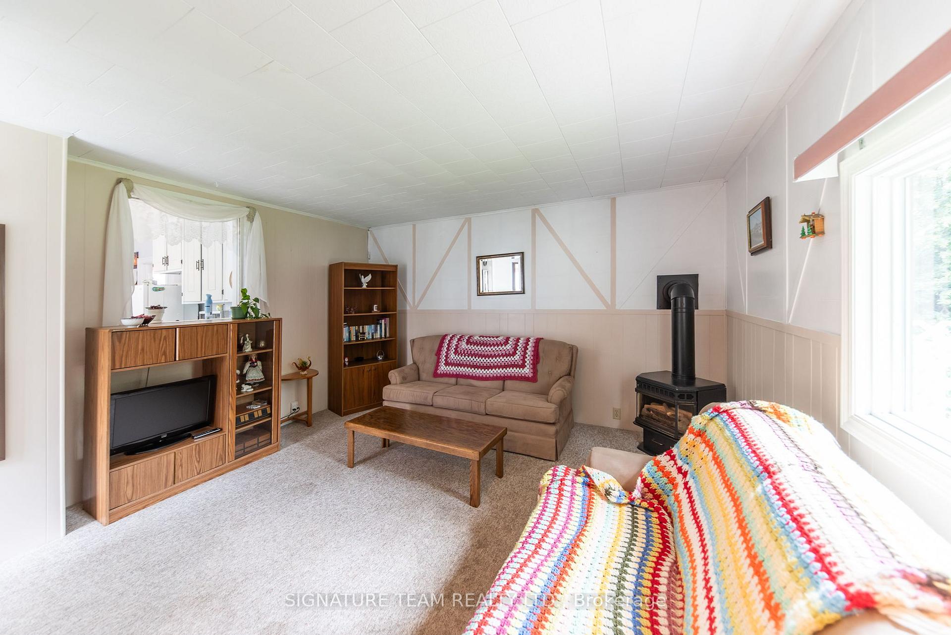 Photo 11 of 259 Peter Street, Pembroke, Pembroke — HOMEH