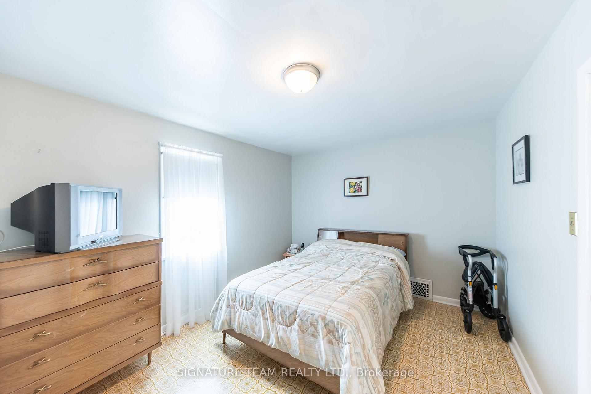 Photo 25 of 259 Peter Street, Pembroke, Pembroke — HOMEH