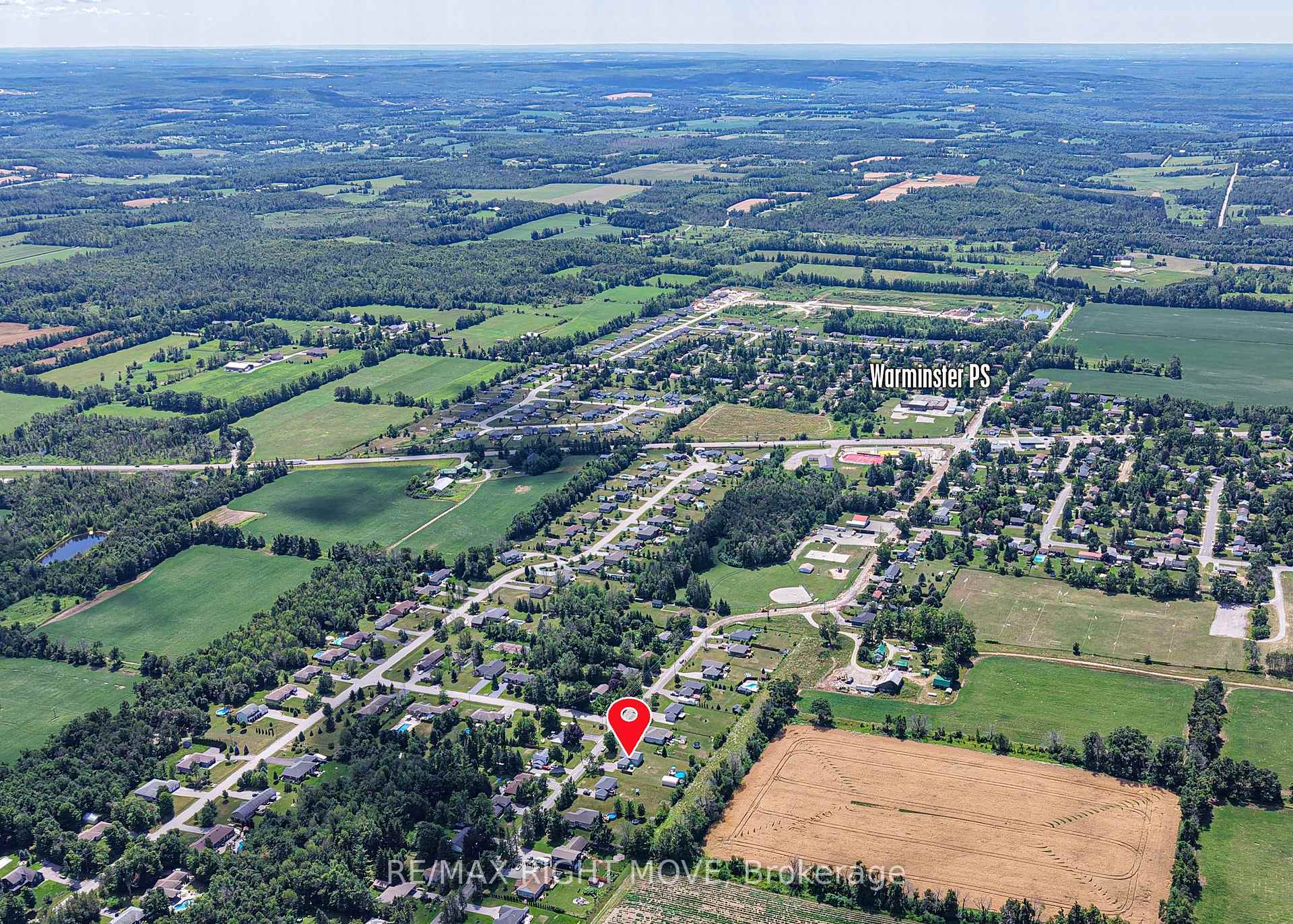 Photo 9 of 1988 Warminster Side Road, Oro-Medonte, Warminster — HOMEH