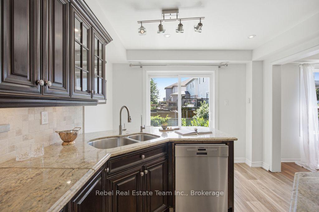 Photo 14 of 21 Bottrell Street, Clarington, Bowmanville — HOMEH