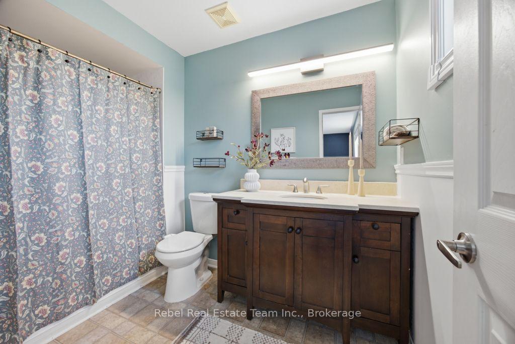 Photo 19 of 21 Bottrell Street, Clarington, Bowmanville — HOMEH