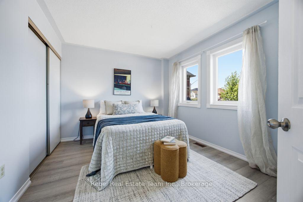 Photo 22 of 21 Bottrell Street, Clarington, Bowmanville — HOMEH