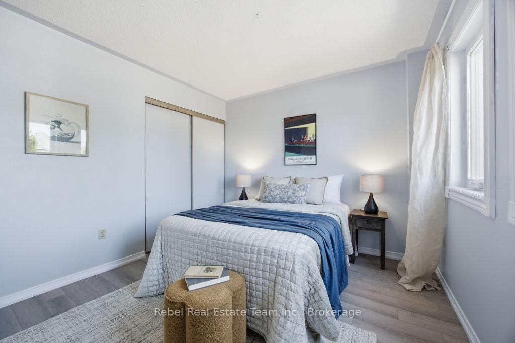 Photo 23 of 21 Bottrell Street, Clarington, Bowmanville — HOMEH