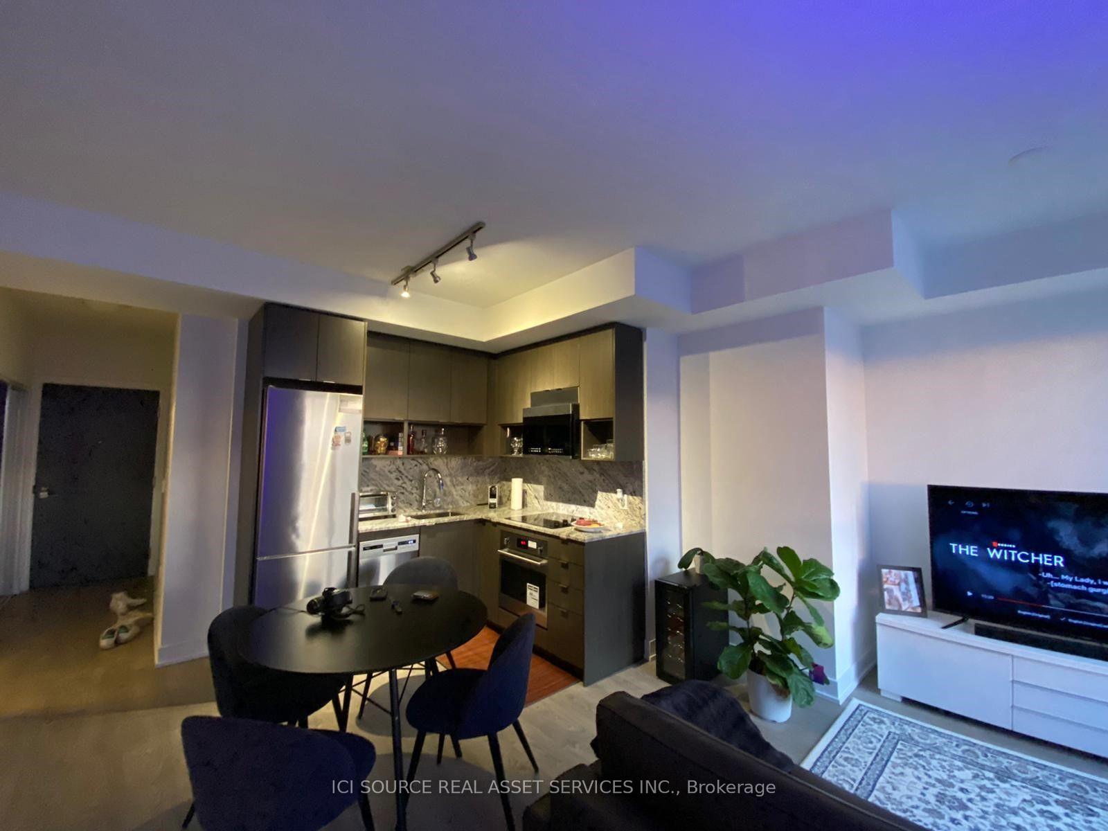 Photo 4 of Unit 3025, 9 Mabelle Avenue, Etobicoke, Islington-City Centre West — HOMEH