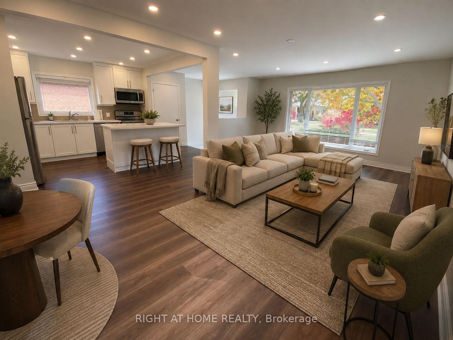 Photo 2 of Unit MAIN FL, 4 Trophy Drive, North York, Victoria Village — HOMEH