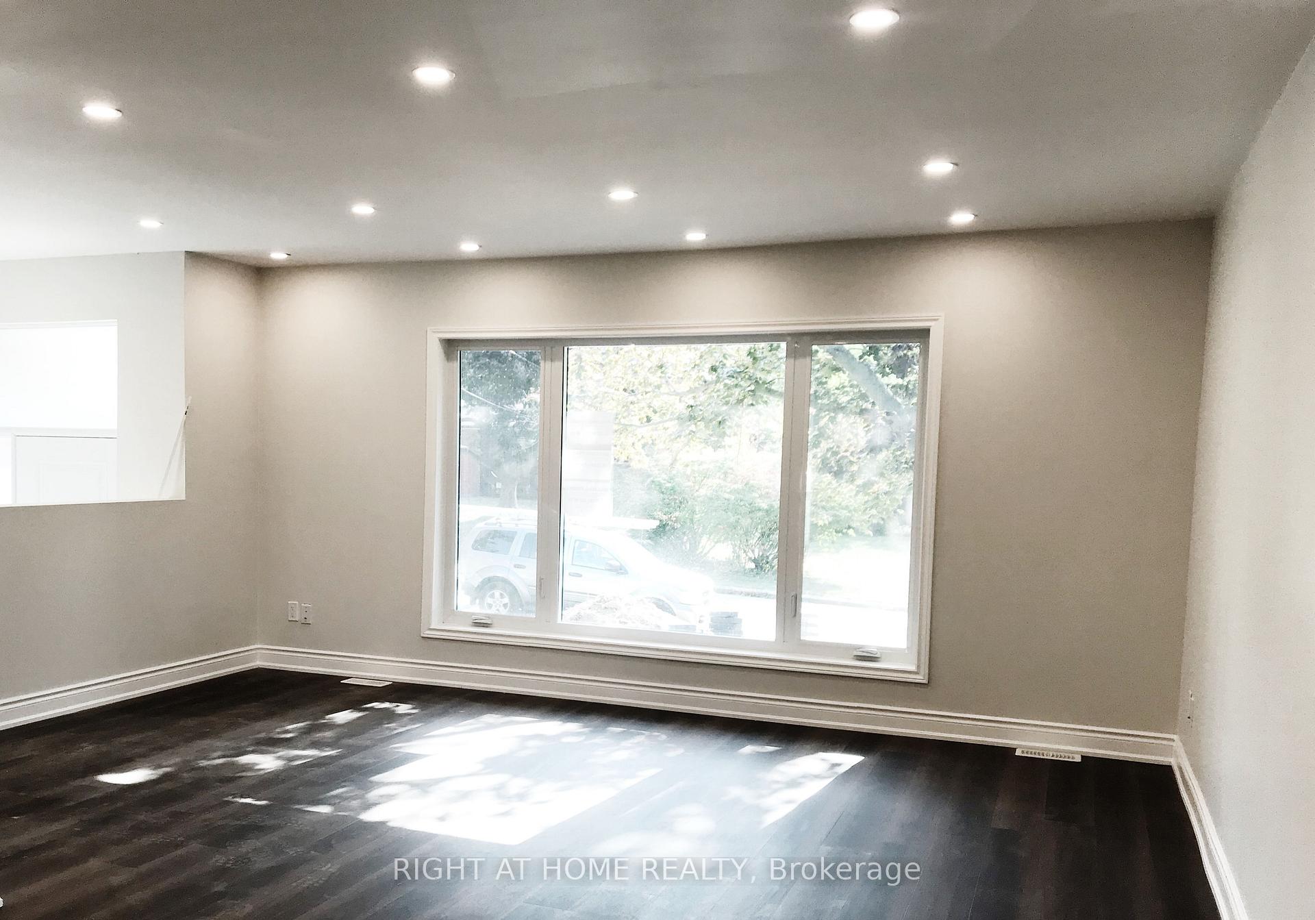 Photo 10 of Unit MAIN FL, 4 Trophy Drive, North York, Victoria Village — HOMEH