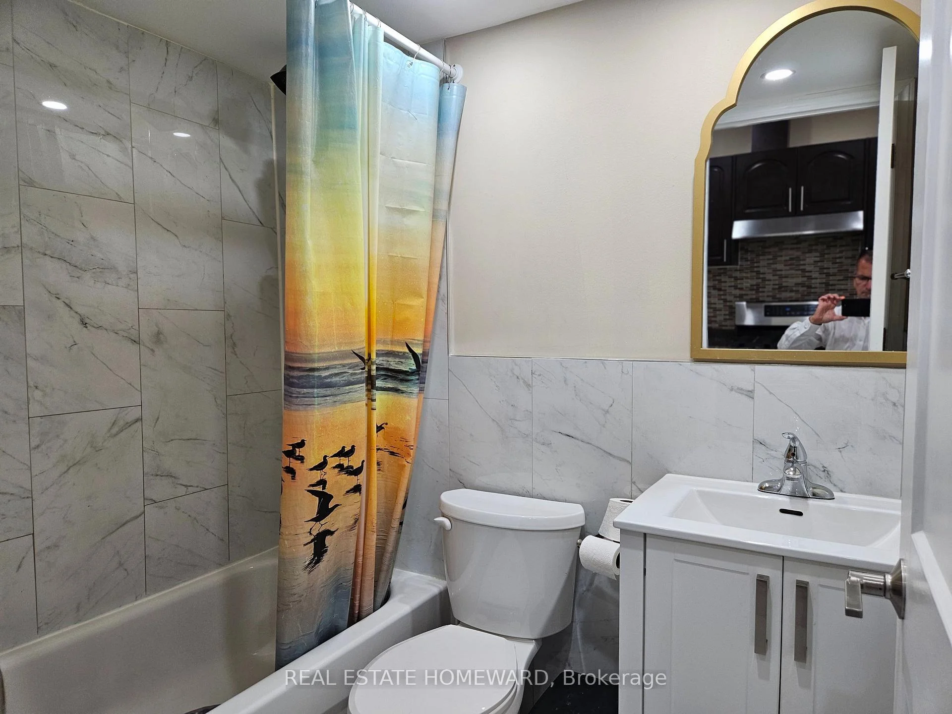 Photo 21 of Unit Lower, 141 Coxwell Avenue, Toronto, The Beaches — HOMEH