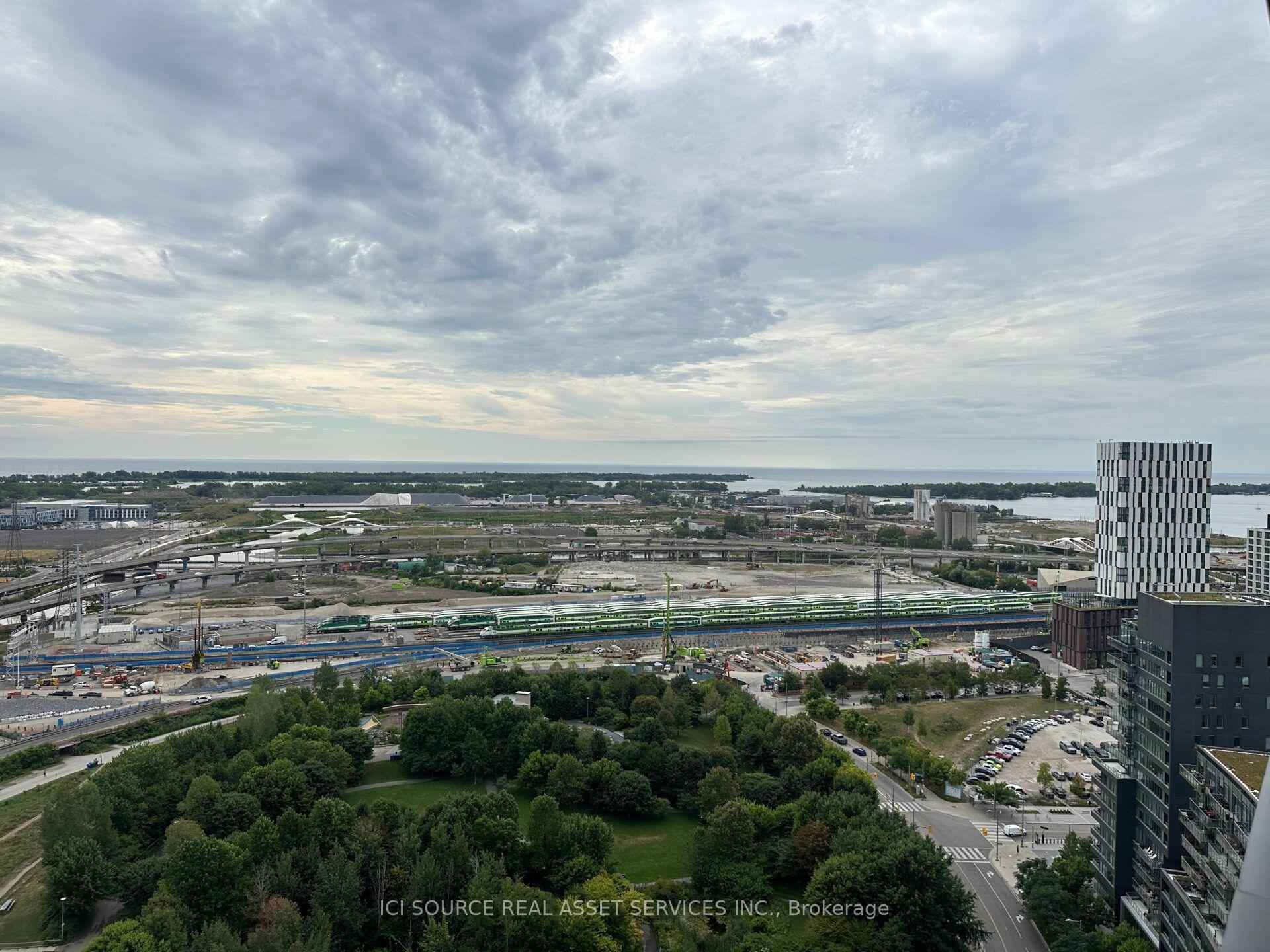 Photo 8 of Unit 2407, 170 Bayview Avenue, Toronto, Moss Park — HOMEH