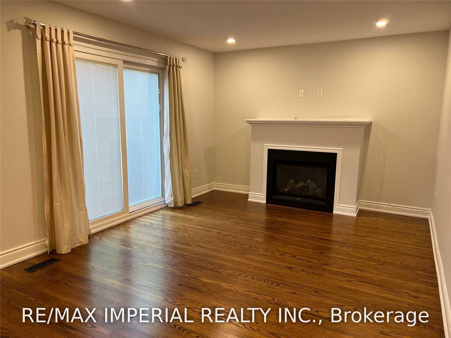 Photo 29 of 8 Multiflora Place, Markham, Bayview Fairway-Bayview Country Club Estates — HOMEH