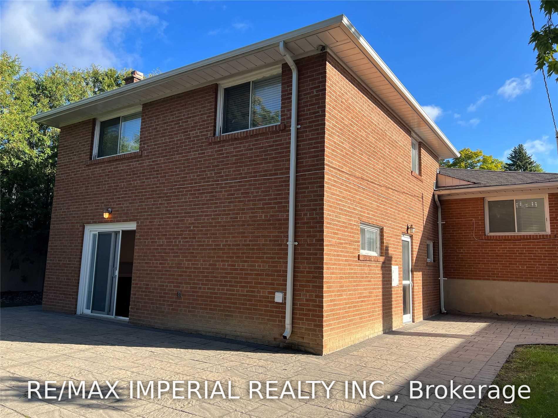Photo 37 of 8 Multiflora Place, Markham, Bayview Fairway-Bayview Country Club Estates — HOMEH