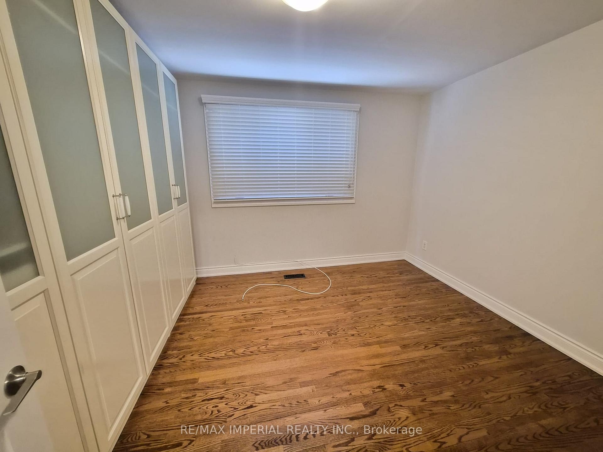 Photo 18 of 8 Multiflora Place, Markham, Bayview Fairway-Bayview Country Club Estates — HOMEH