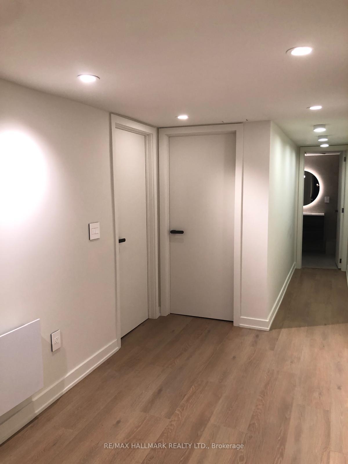 Photo 4 of Unit Basement, 687 Bloor Street W, Toronto, Palmerston-Little Italy — HOMEH