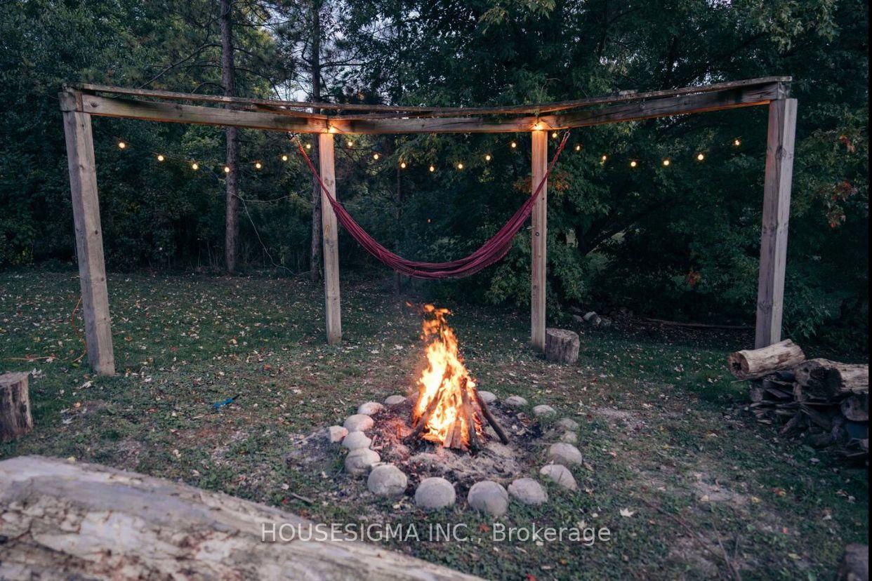 Photo 8 of 21063 Riverview Drive, Thames Centre, Rural Thames Centre — HOMEH