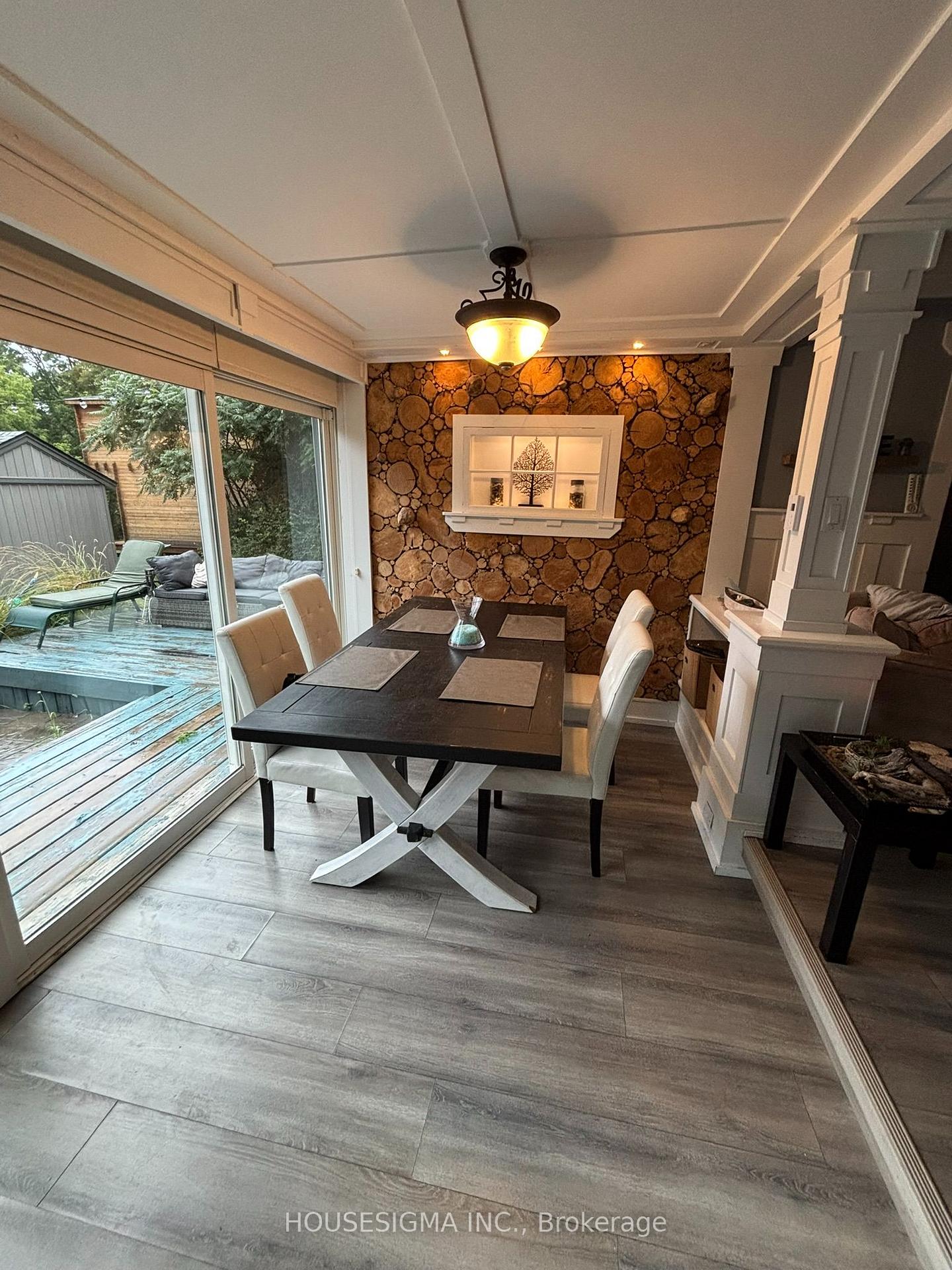 Photo 16 of 21063 Riverview Drive, Thames Centre, Rural Thames Centre — HOMEH