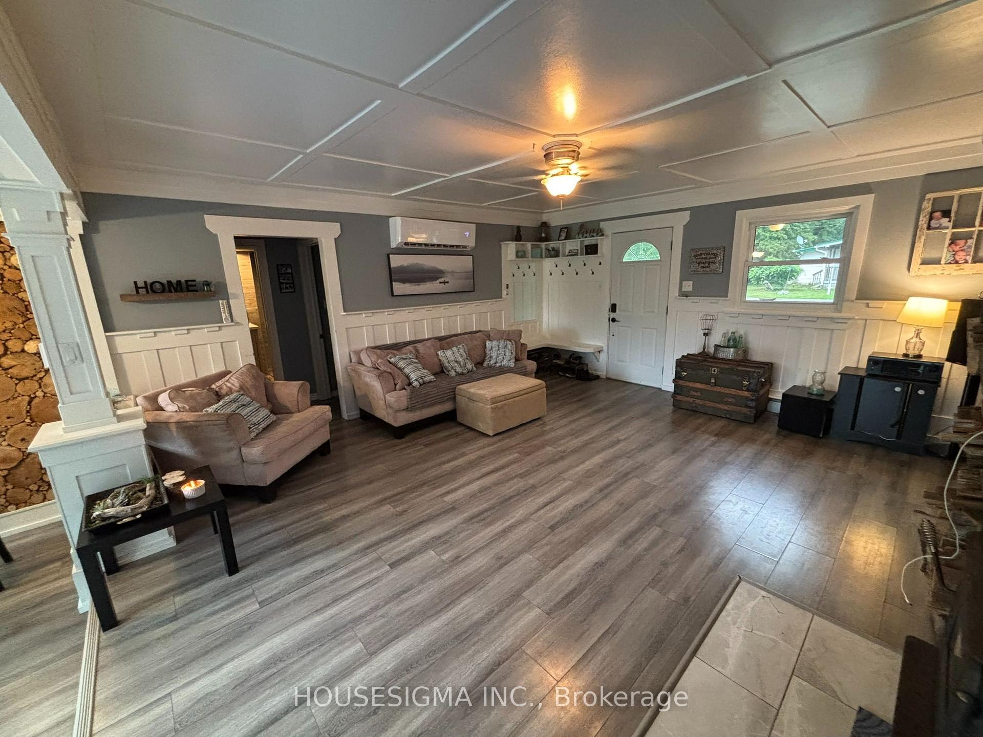 Photo 21 of 21063 Riverview Drive, Thames Centre, Rural Thames Centre — HOMEH