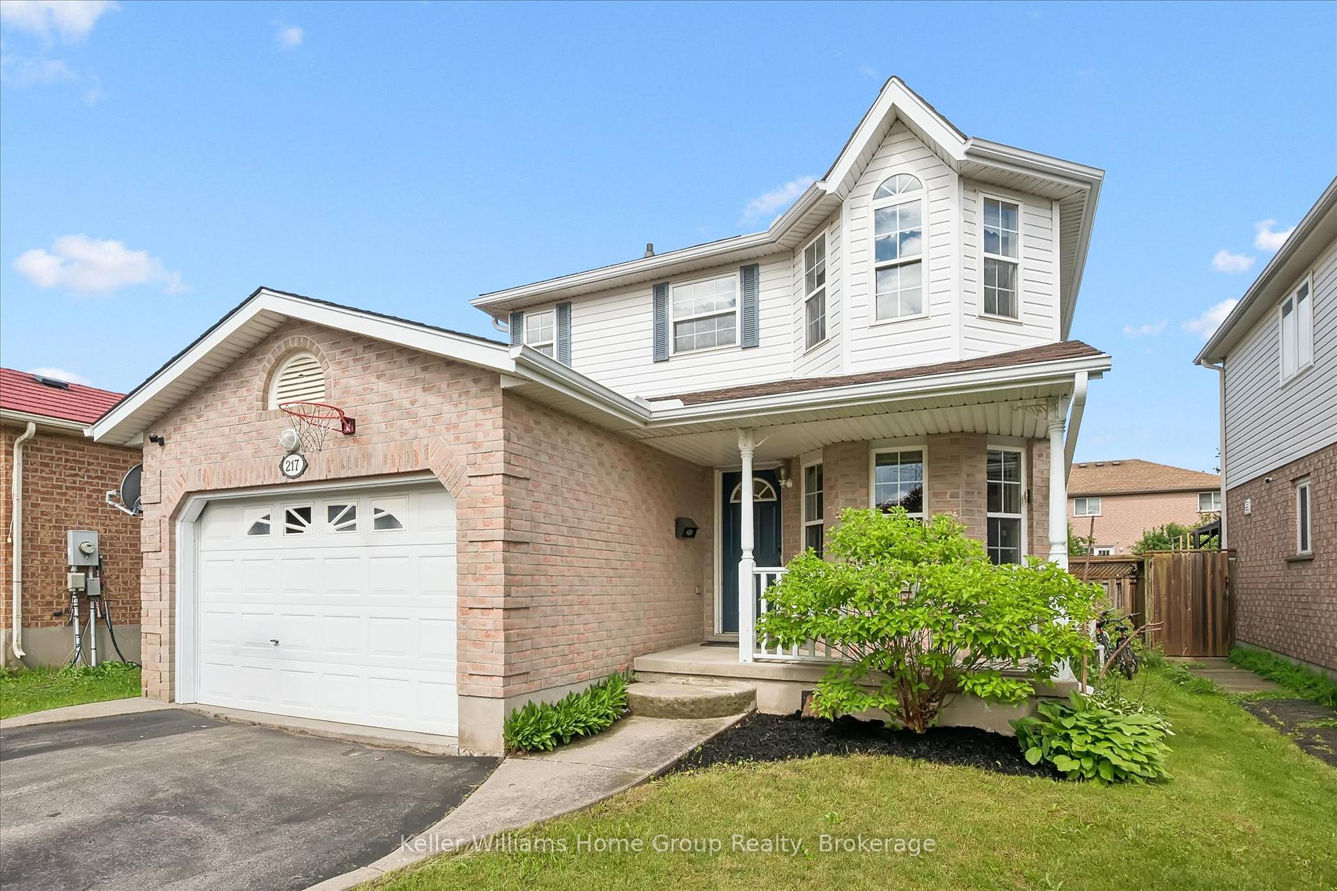 Photo 3 of 217 Deerpath Drive, Guelph, Willow West/Sugarbush/West Acres — HOMEH
