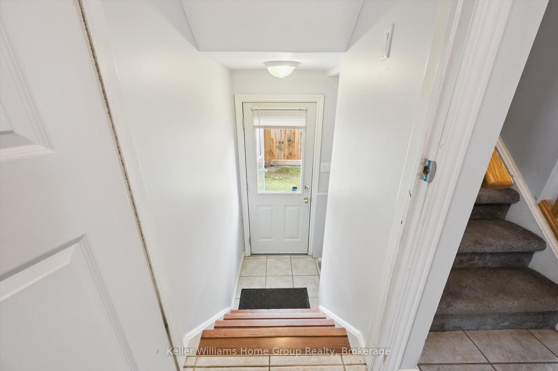 Photo 26 of 217 Deerpath Drive, Guelph, Willow West/Sugarbush/West Acres — HOMEH