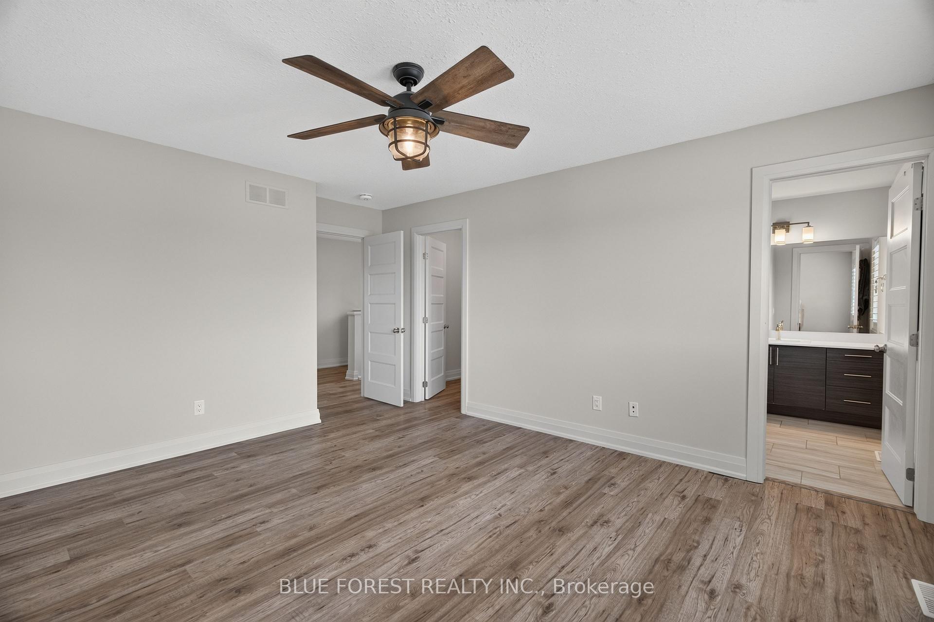 Photo 14 of Unit 126, 3025 Singleton Avenue, London, South W — HOMEH