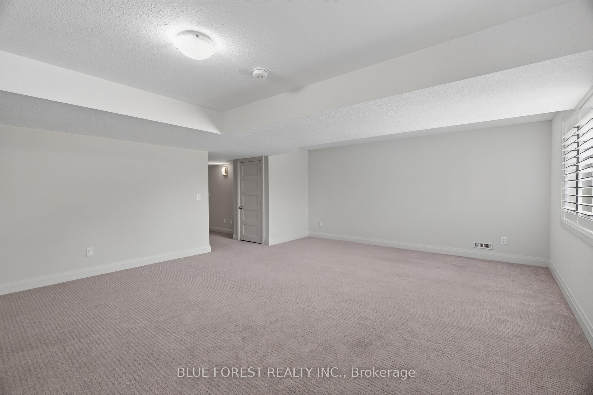 Photo 26 of Unit 126, 3025 Singleton Avenue, London, South W — HOMEH