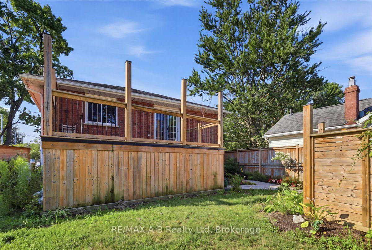 Photo 7 of 15 Railway Street, Stratford — HOMEH