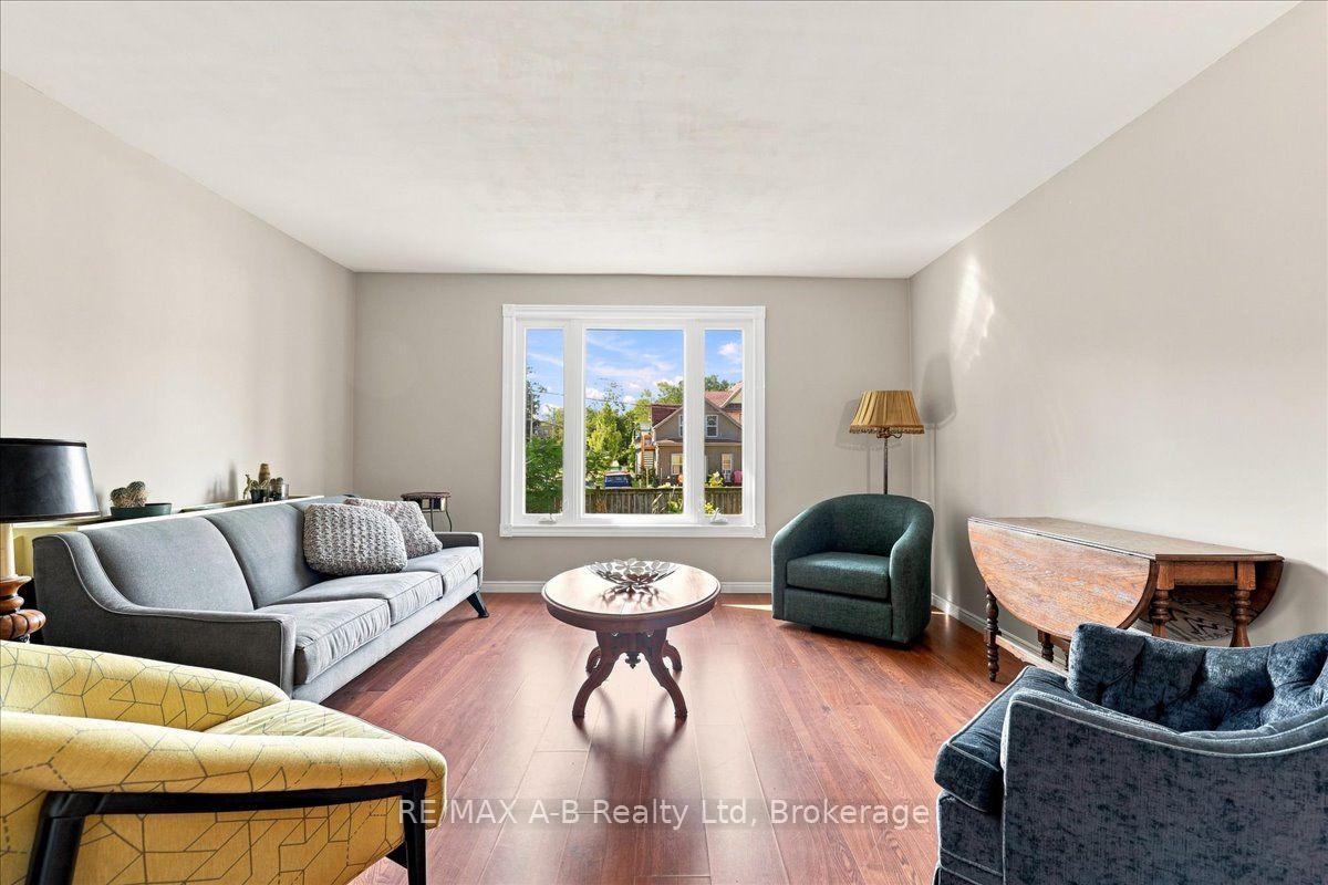 Photo 19 of 15 Railway Street, Stratford — HOMEH