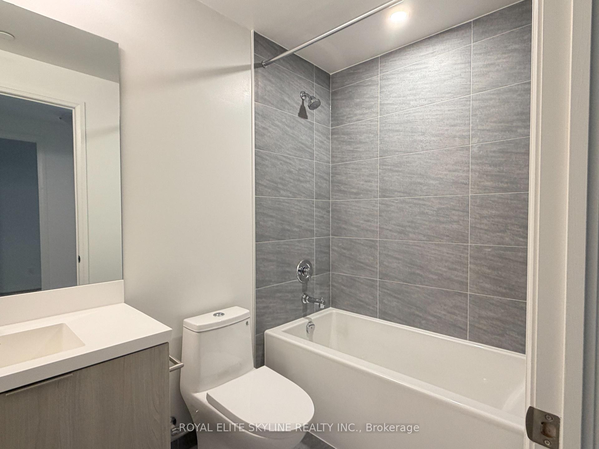 Photo 13 of Unit 621, 400 King Street W, Toronto, Waterfront Communities — HOMEH