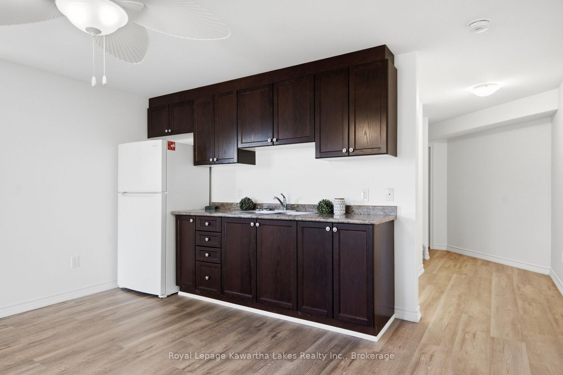 Photo 22 of 25 Barron Boulevard, Kawartha Lakes, Lindsay — HOMEH