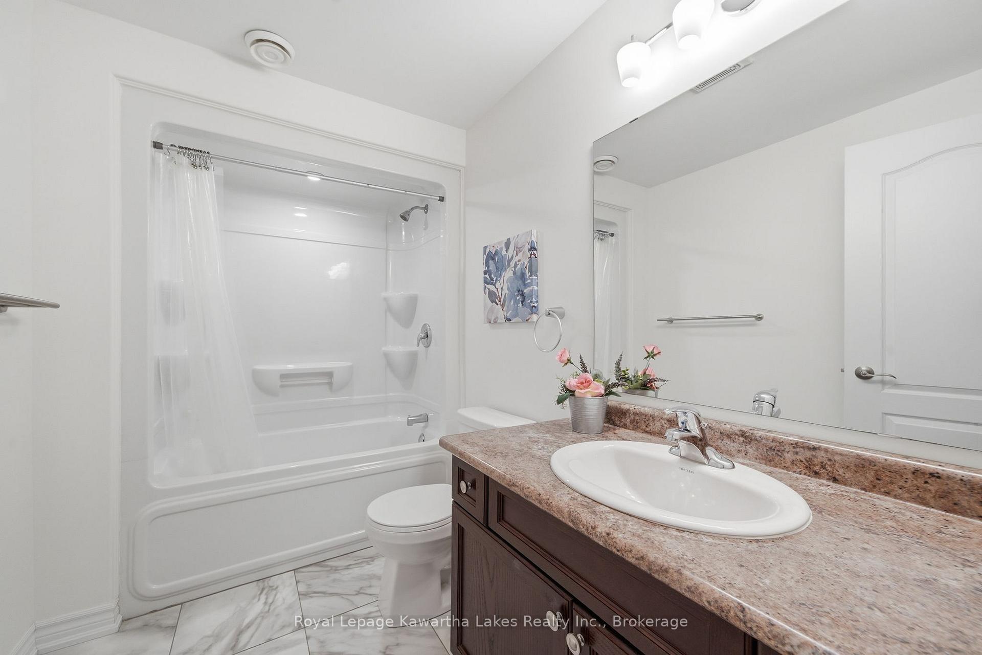 Photo 28 of 25 Barron Boulevard, Kawartha Lakes, Lindsay — HOMEH