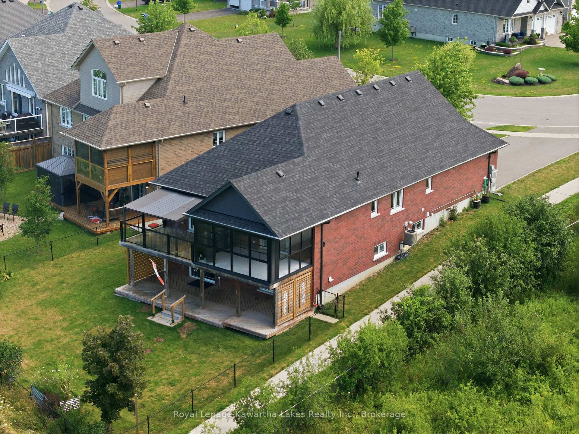 Photo 37 of 25 Barron Boulevard, Kawartha Lakes, Lindsay — HOMEH
