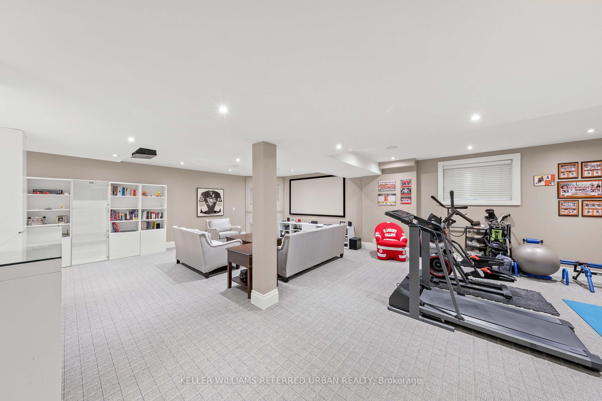 Photo 40 of 4 Community Circle, North York, Willowdale West — HOMEH