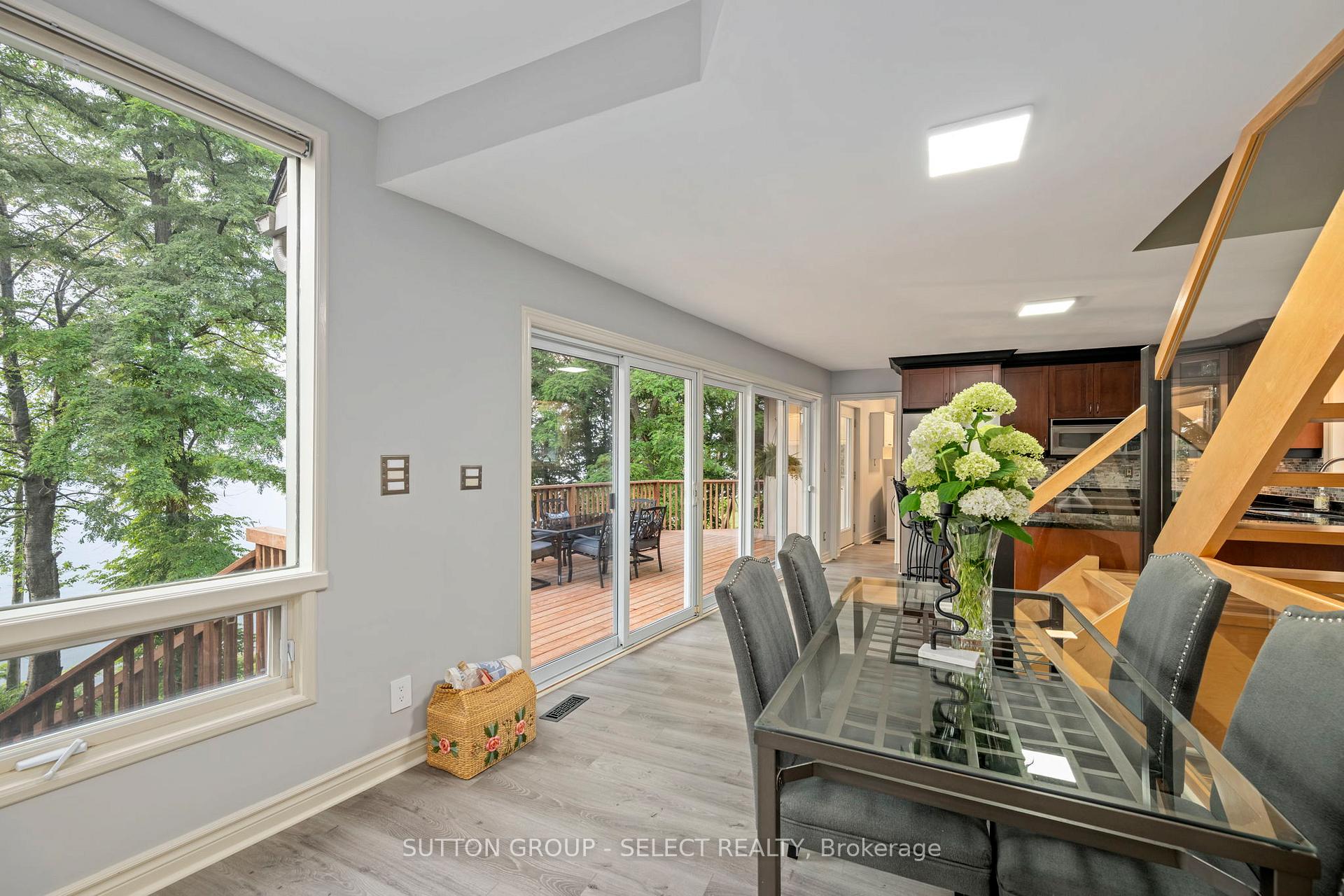 Photo 13 of 5284 Cliff Road, Lambton Shores, Forest — HOMEH