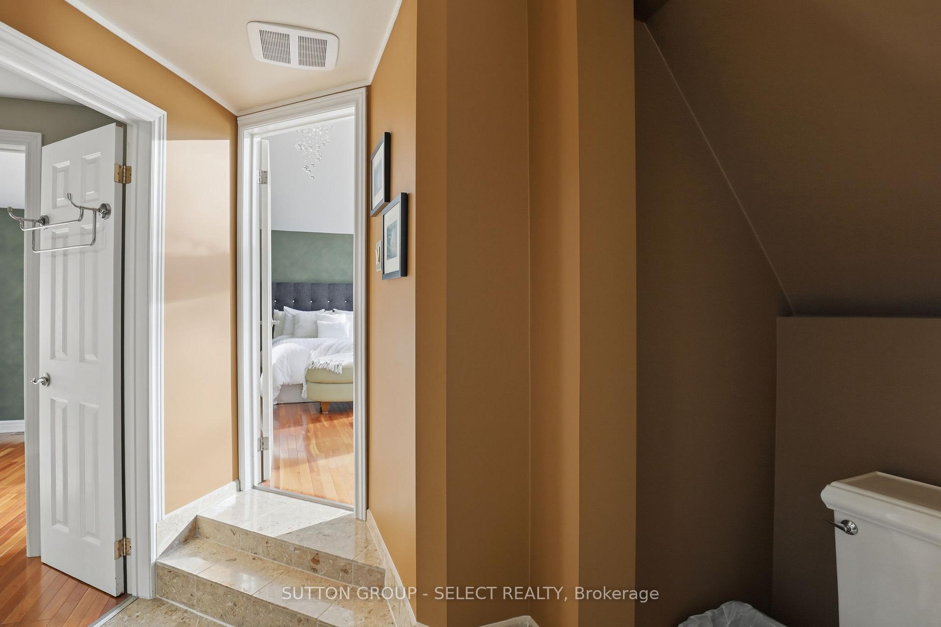 Photo 28 of 5284 Cliff Road, Lambton Shores, Forest — HOMEH