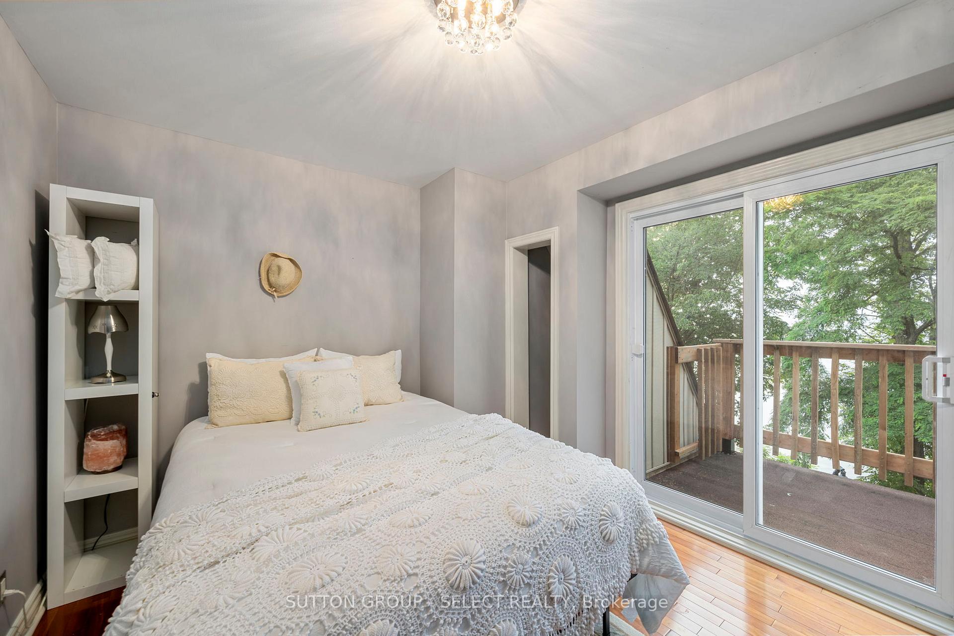 Photo 31 of 5284 Cliff Road, Lambton Shores, Forest — HOMEH