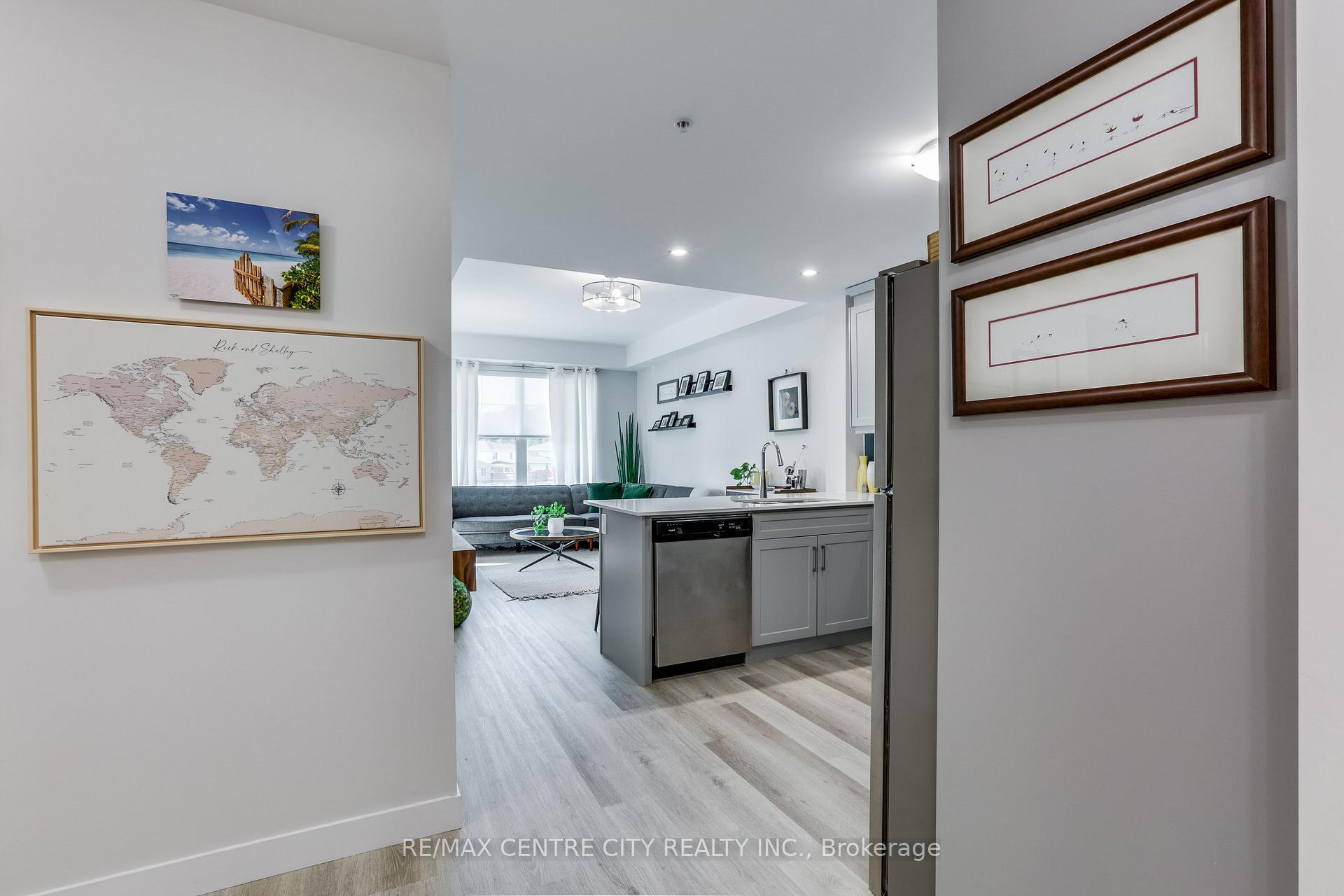 Photo 9 of Unit 206, 100 The Promenade, Central Elgin, Port Stanley — HOMEH
