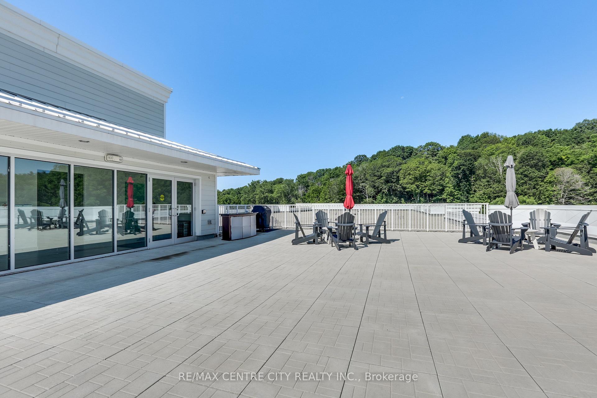 Photo 33 of Unit 206, 100 The Promenade, Central Elgin, Port Stanley — HOMEH