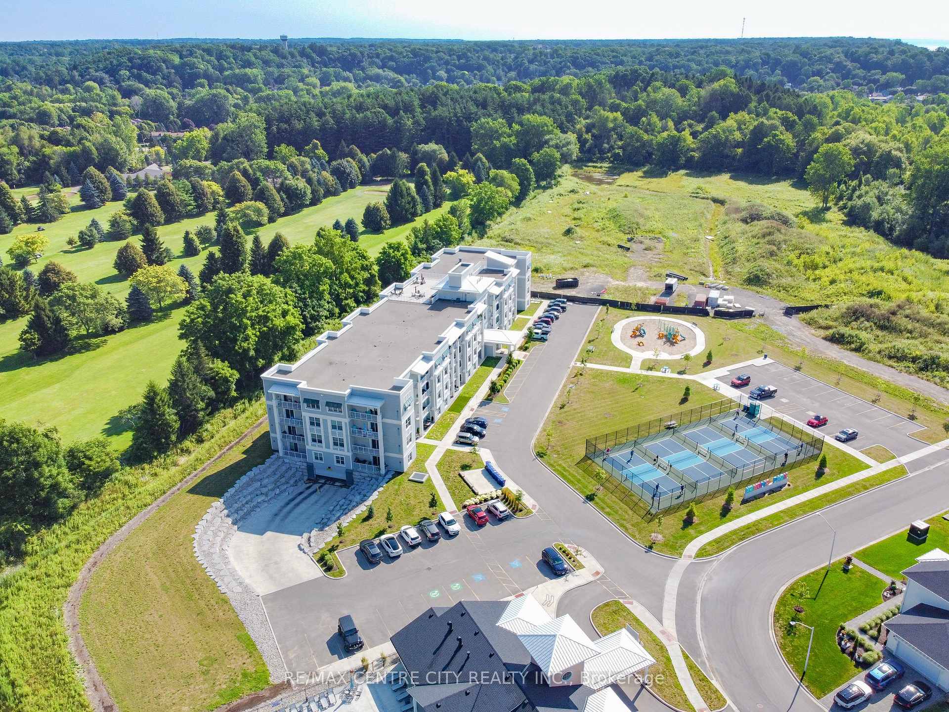 Photo 45 of Unit 206, 100 The Promenade, Central Elgin, Port Stanley — HOMEH