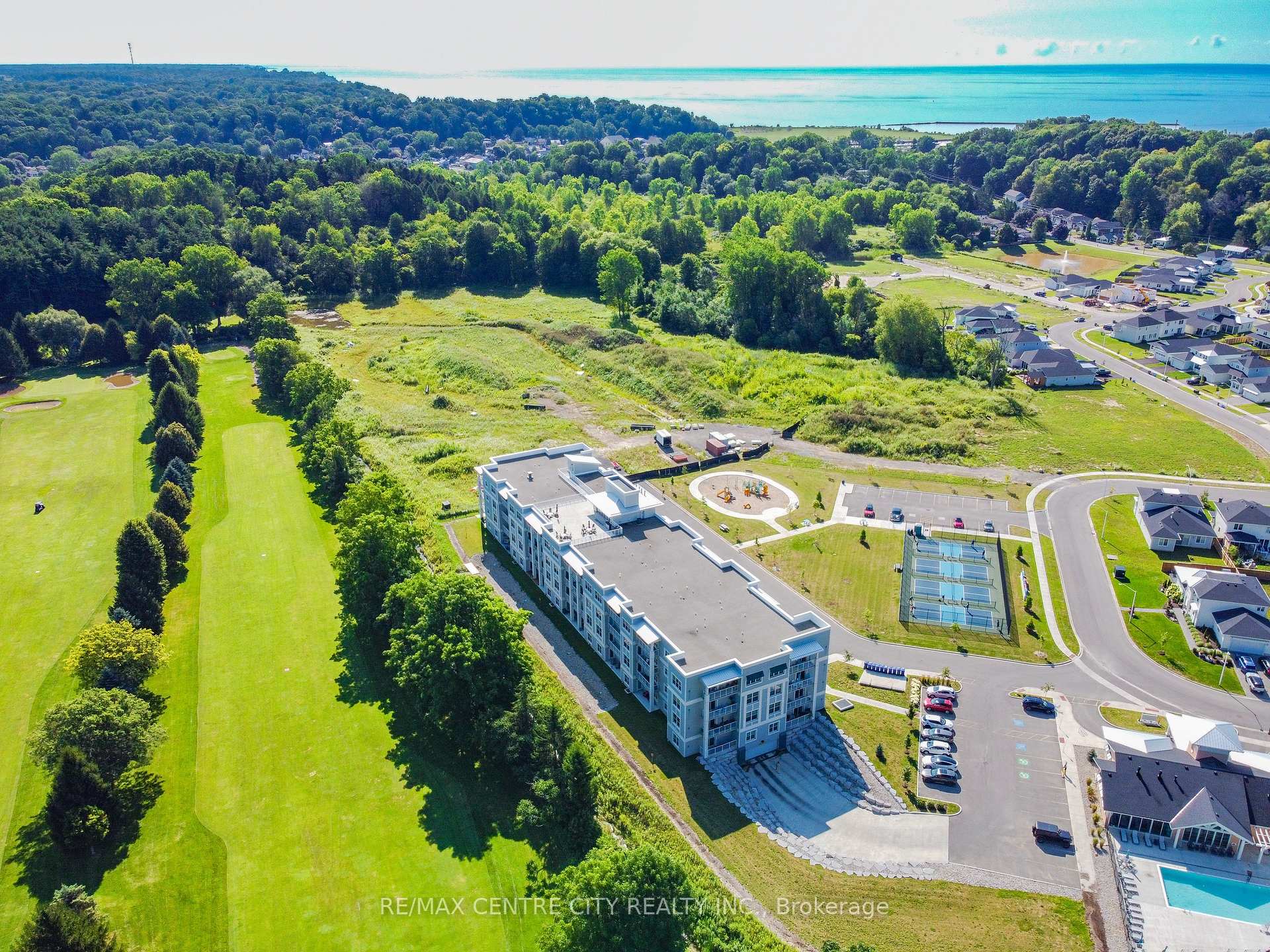 Photo 46 of Unit 206, 100 The Promenade, Central Elgin, Port Stanley — HOMEH