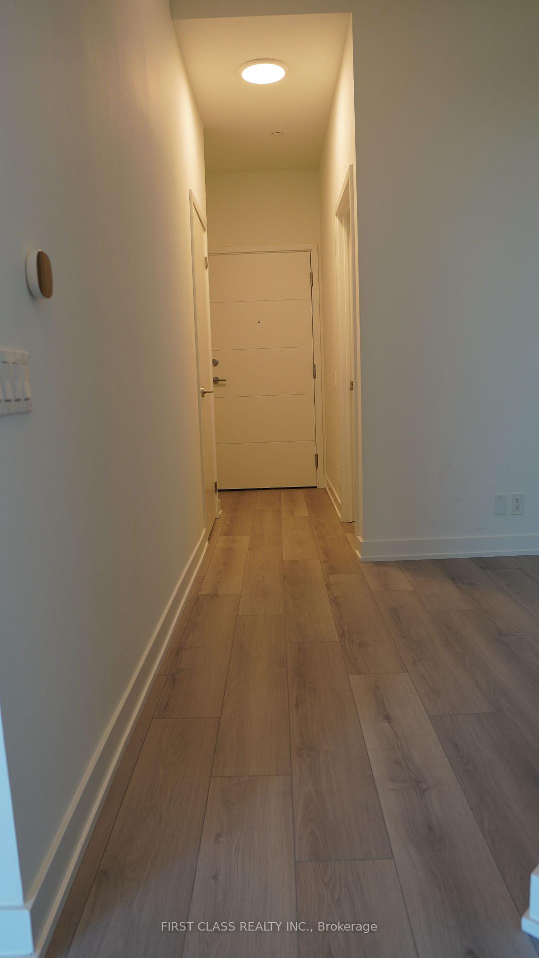 Photo 2 of Unit 819, 20 Deans Drive, Scarborough, Clairlea-Birchmount — HOMEH