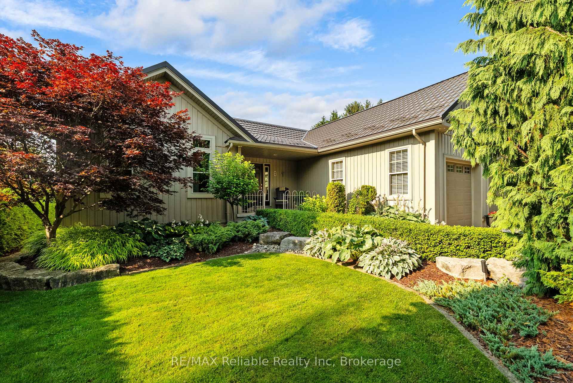 Photo 4 of 54 Victoria Street, Bluewater, Bayfield — HOMEH