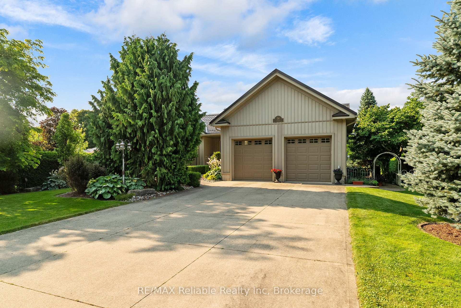 Photo 5 of 54 Victoria Street, Bluewater, Bayfield — HOMEH