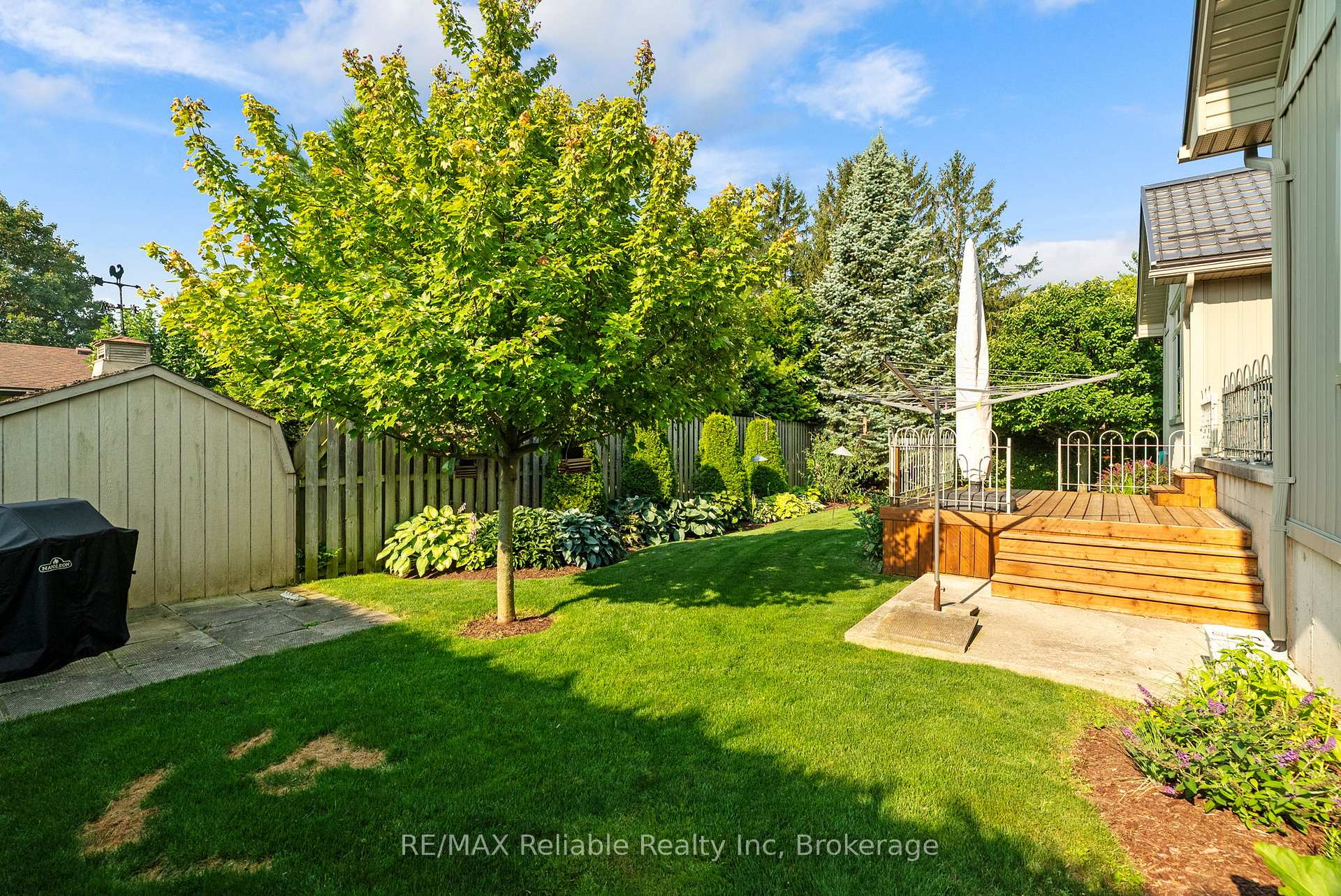 Photo 11 of 54 Victoria Street, Bluewater, Bayfield — HOMEH