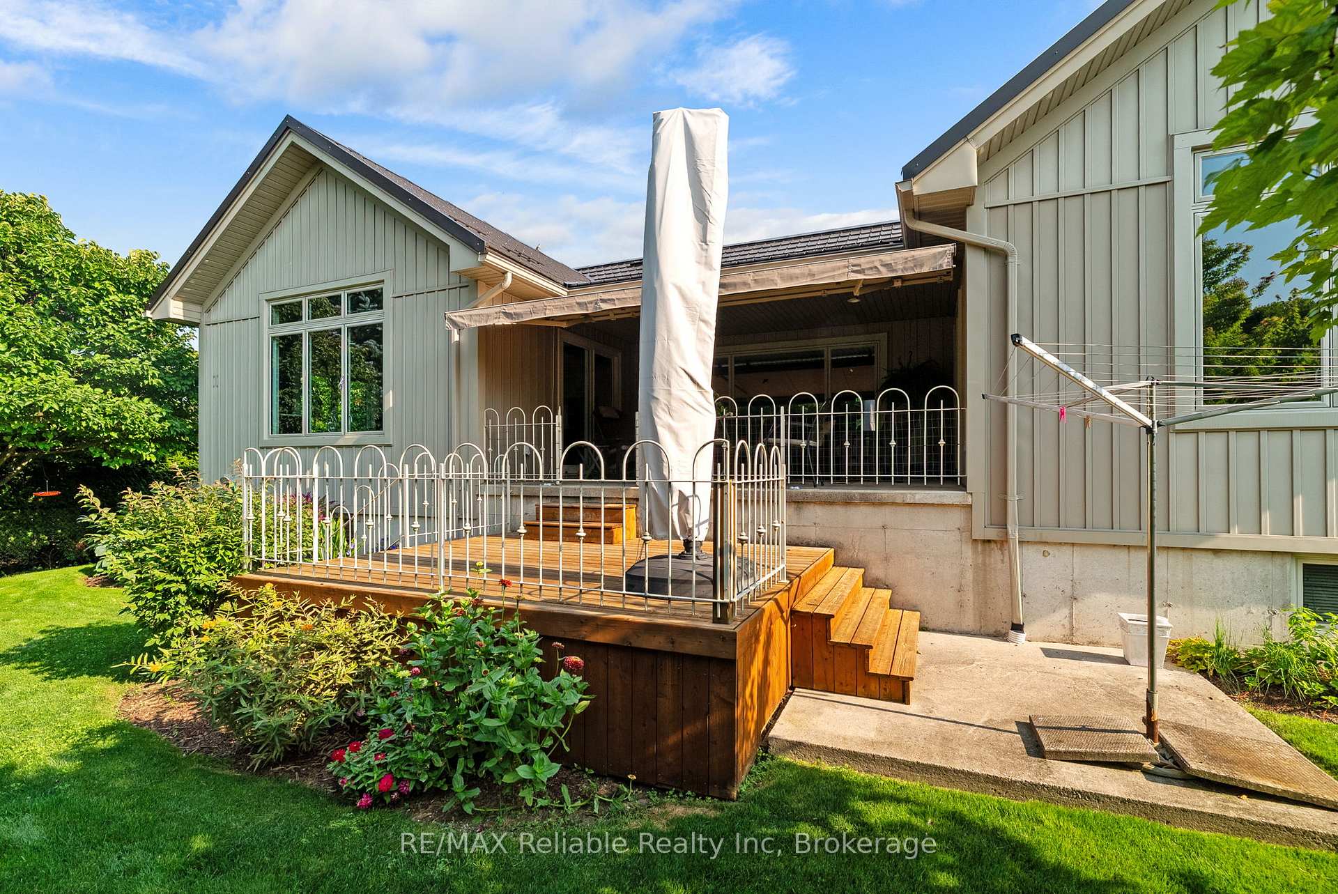 Photo 13 of 54 Victoria Street, Bluewater, Bayfield — HOMEH
