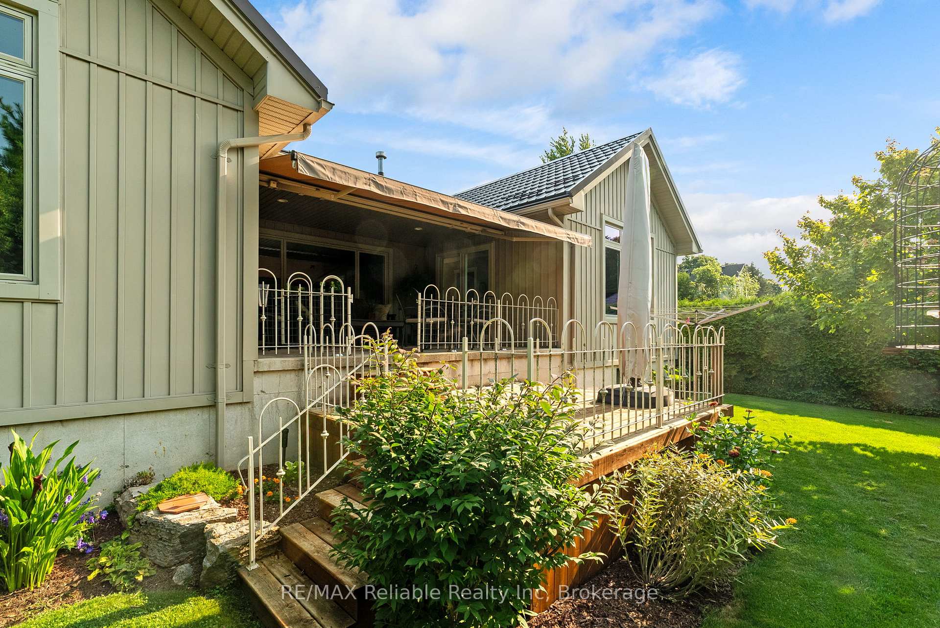 Photo 18 of 54 Victoria Street, Bluewater, Bayfield — HOMEH