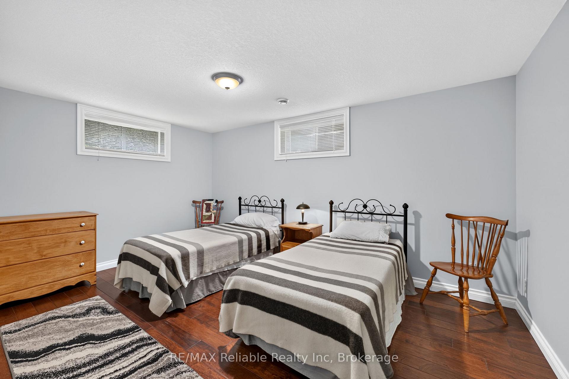 Photo 42 of 54 Victoria Street, Bluewater, Bayfield — HOMEH