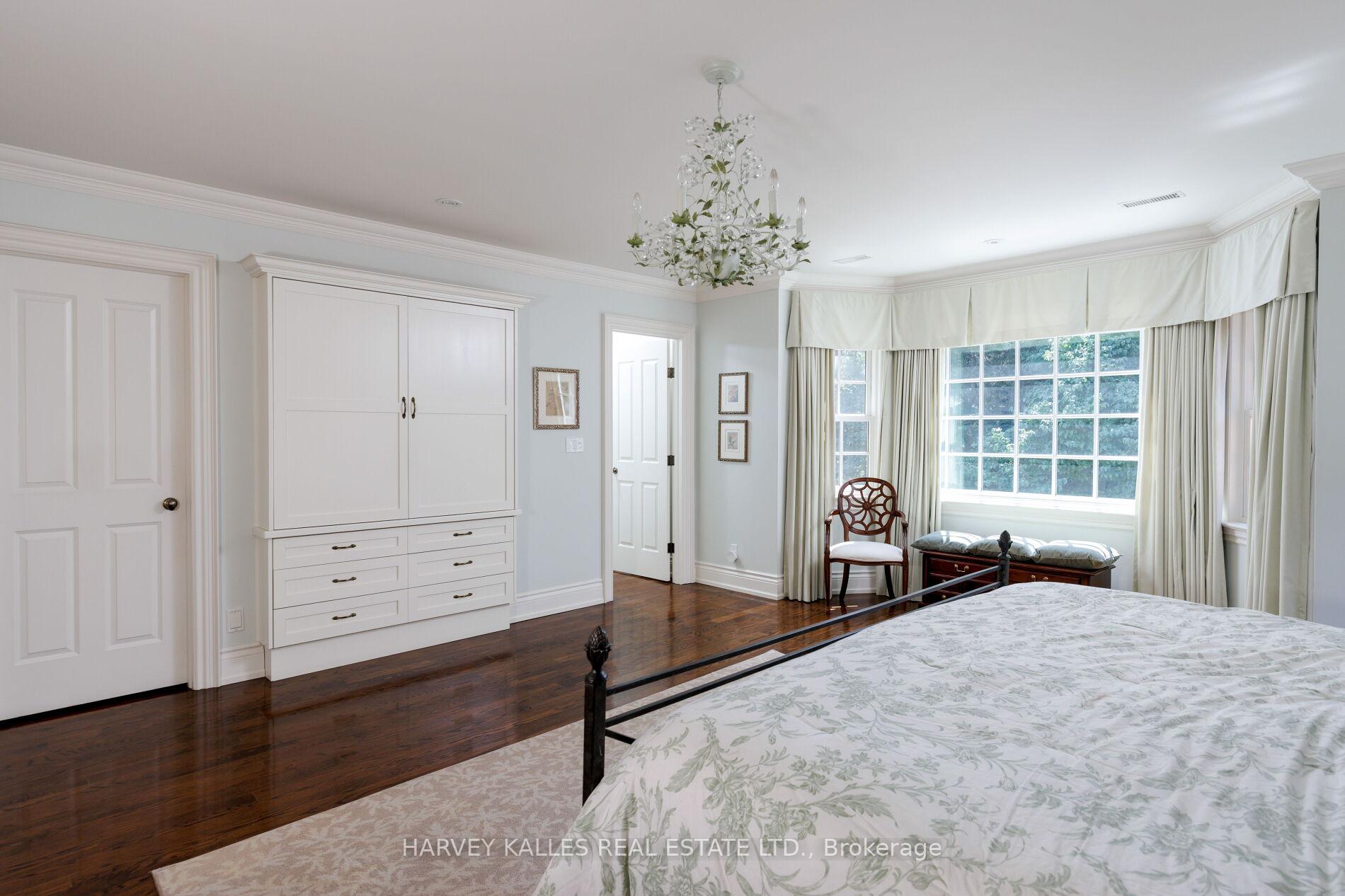 Photo 26 of 17 Sagewood Drive, North York, Banbury-Don Mills — HOMEH