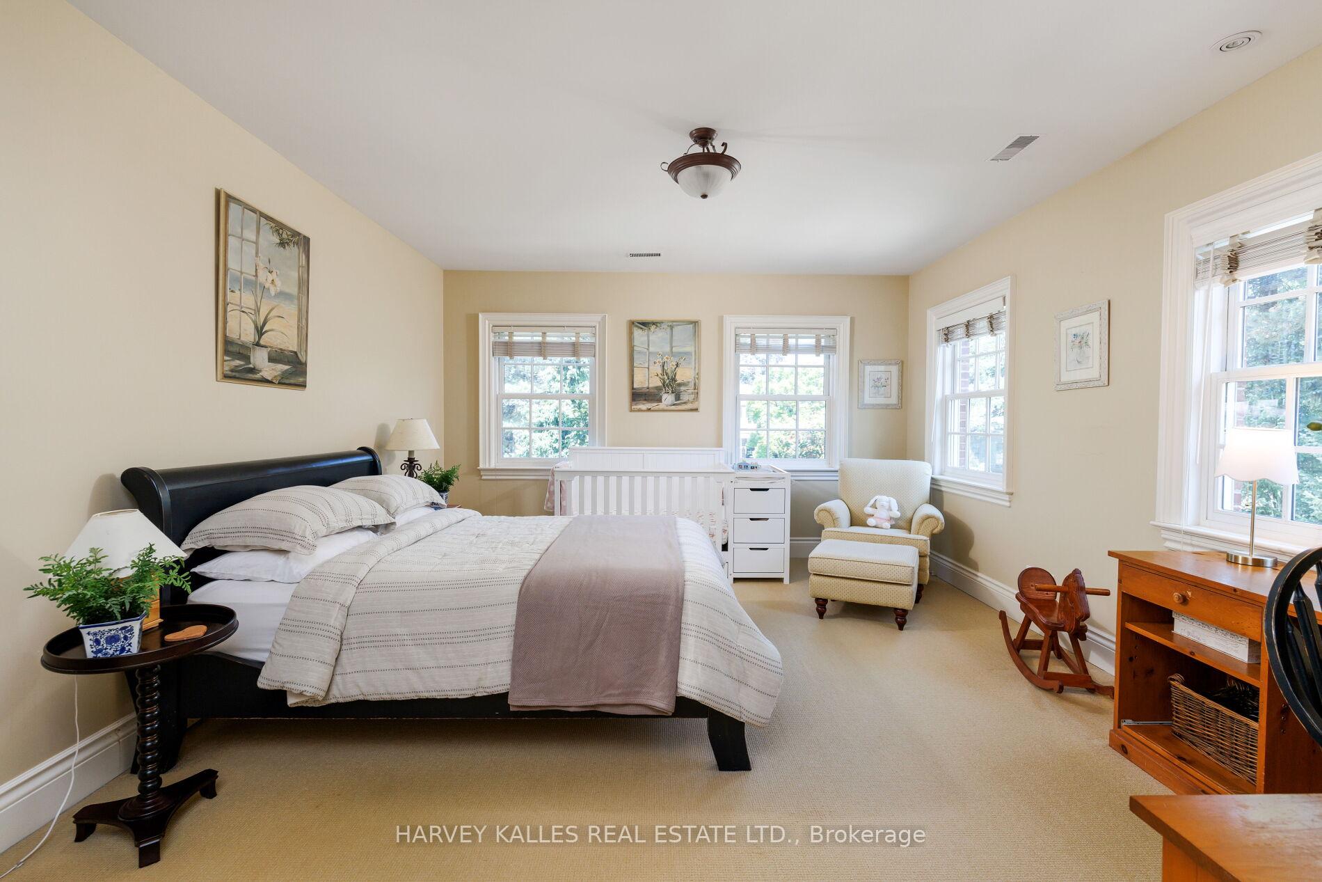 Photo 36 of 17 Sagewood Drive, North York, Banbury-Don Mills — HOMEH