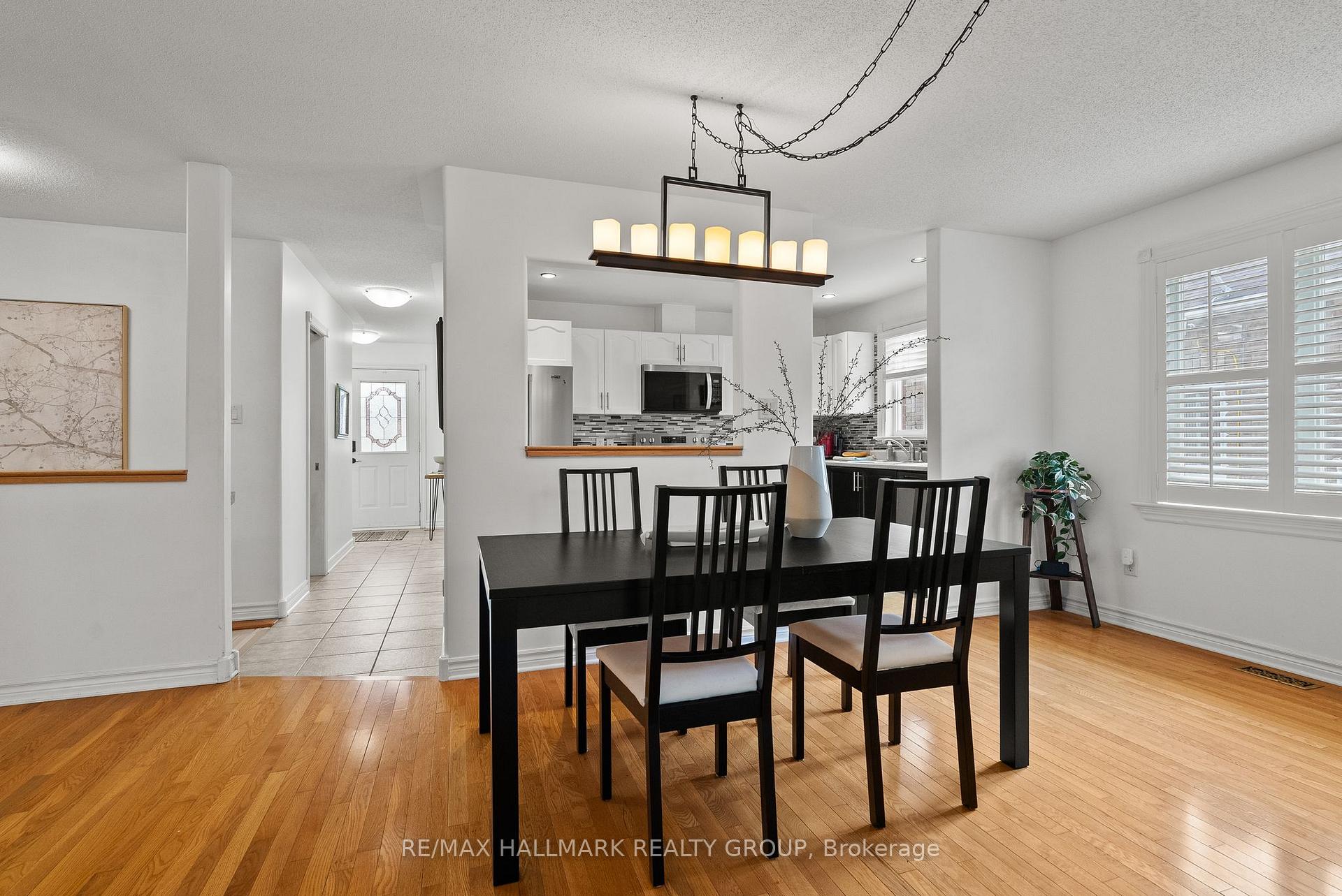 Photo 4 of 9 Dr Gordon Crescent, North Grenville, Kemptville — HOMEH