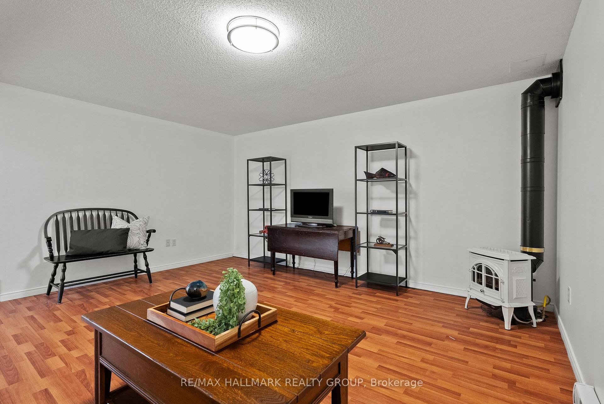 Photo 34 of 9 Dr Gordon Crescent, North Grenville, Kemptville — HOMEH